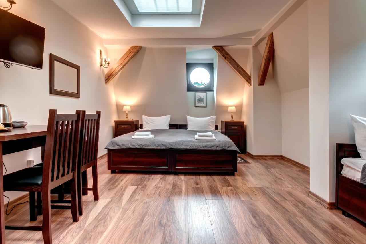 Hotel Charlotta Jedlina-Zdroj Bagian luar foto