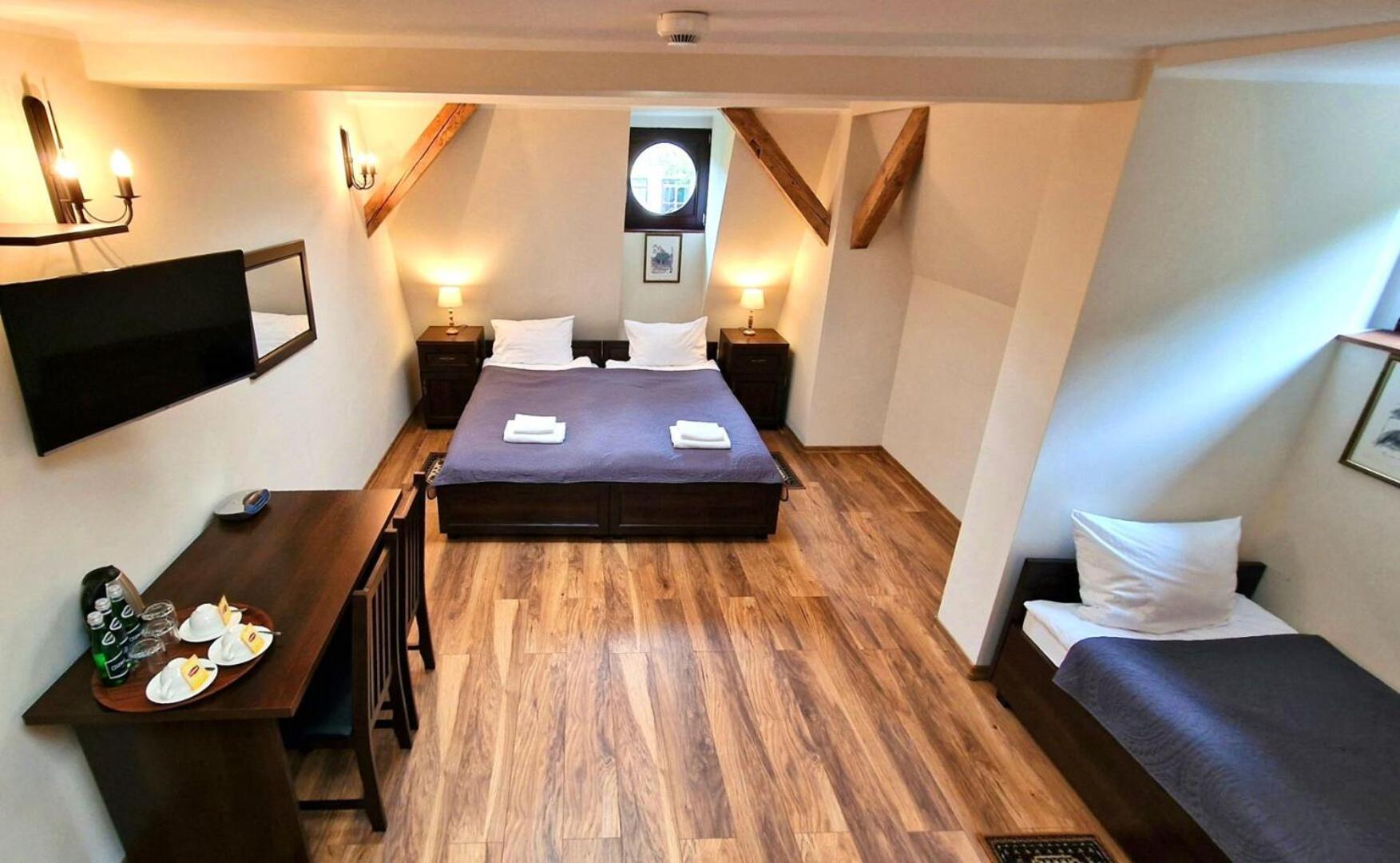 Hotel Charlotta Jedlina-Zdroj Bagian luar foto