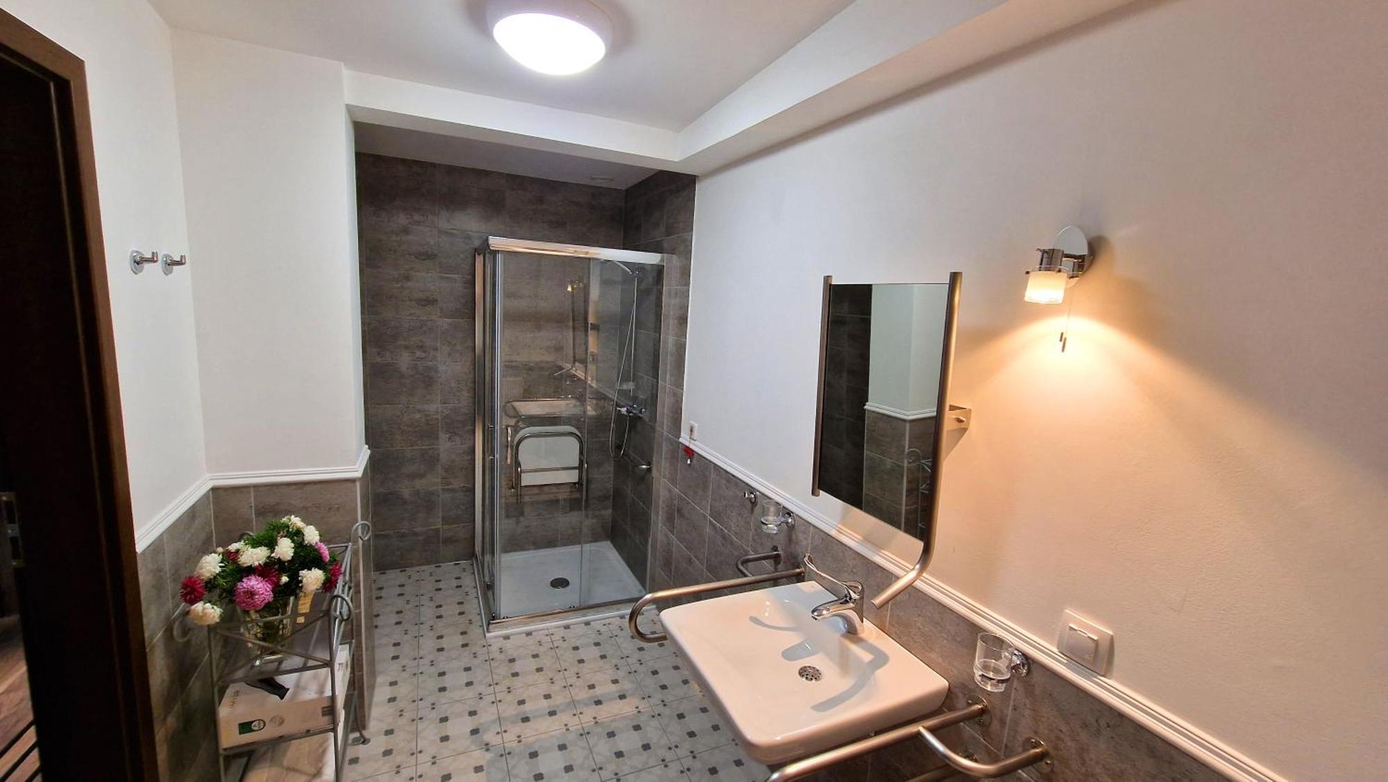 Hotel Charlotta Jedlina-Zdroj Bagian luar foto