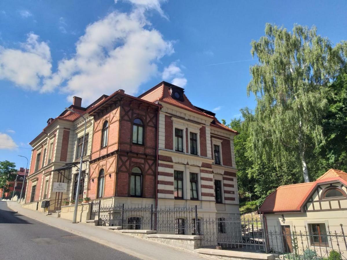 Hotel Charlotta Jedlina-Zdroj Bagian luar foto